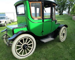 1913 Brock Model 31 Brougham Electric 024