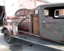 1932 Ford Model B Fire Truck Pumper 2015-07-10 041