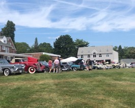 2019 Cadillac LaSalle Show IMG_9876 Front row of Cadillac cars on the back lawn.