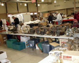 Chickasha Swap Meet 2006 DSC00378 More really good used "junk" in the north building.