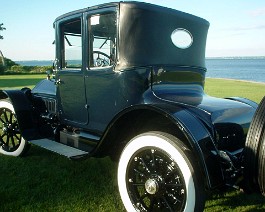 1915 Cadillac Type 51 Landaulet DSC00201 She does look beautiful but, according to Dick Shappy, it was the most difficult restoration he has ever done.