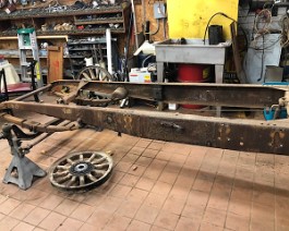 1917 Curtiss OXX-6 Aero Engine Race Car 2019-11-02 BF0DF59D-819E-448E-A34A-450ED28BFC03 Left side view of race car chassis after fenders, splash aprons, and wheels etc. were removed.