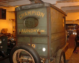 1918 Cadillac Type 57 Laundry Truck 2005-04-13 DSC00678