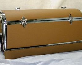 ntr1934du01 Duesenberg trunk upholstery completed by Nick "The Russian" .