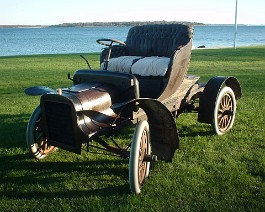 1906 Cadillac Tulip Body Roadster dsc00010