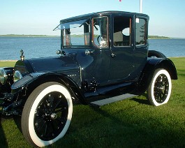 1915 Cadillac Type 51 Landaulet DSC00199 A show quality restoration was recently completed on this two-tone black and dark blue paint scheme. The high quality restoration won this automobile "Best Of...