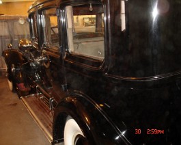 1930 Cadillac V16 Model 452A Imperial Limousine DSC05331