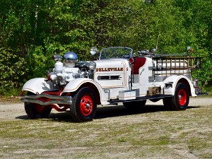 1939 Ahrens Fox HT (Hercules Type)