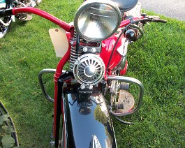 2010-10-17 1947 Harley Davidson WL (WL5319) 100_1673